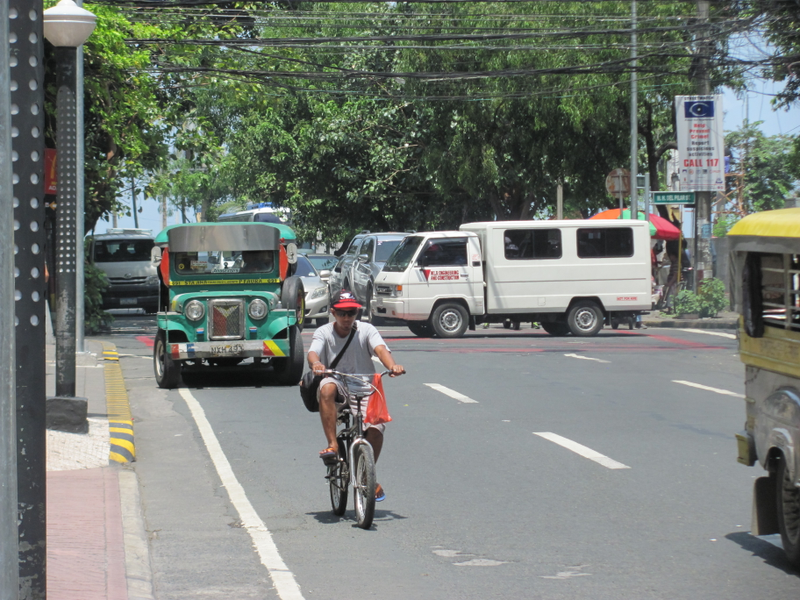 Illustration for article titled These World War II Jeep Buses Prove Americana Lives On In The Philippines